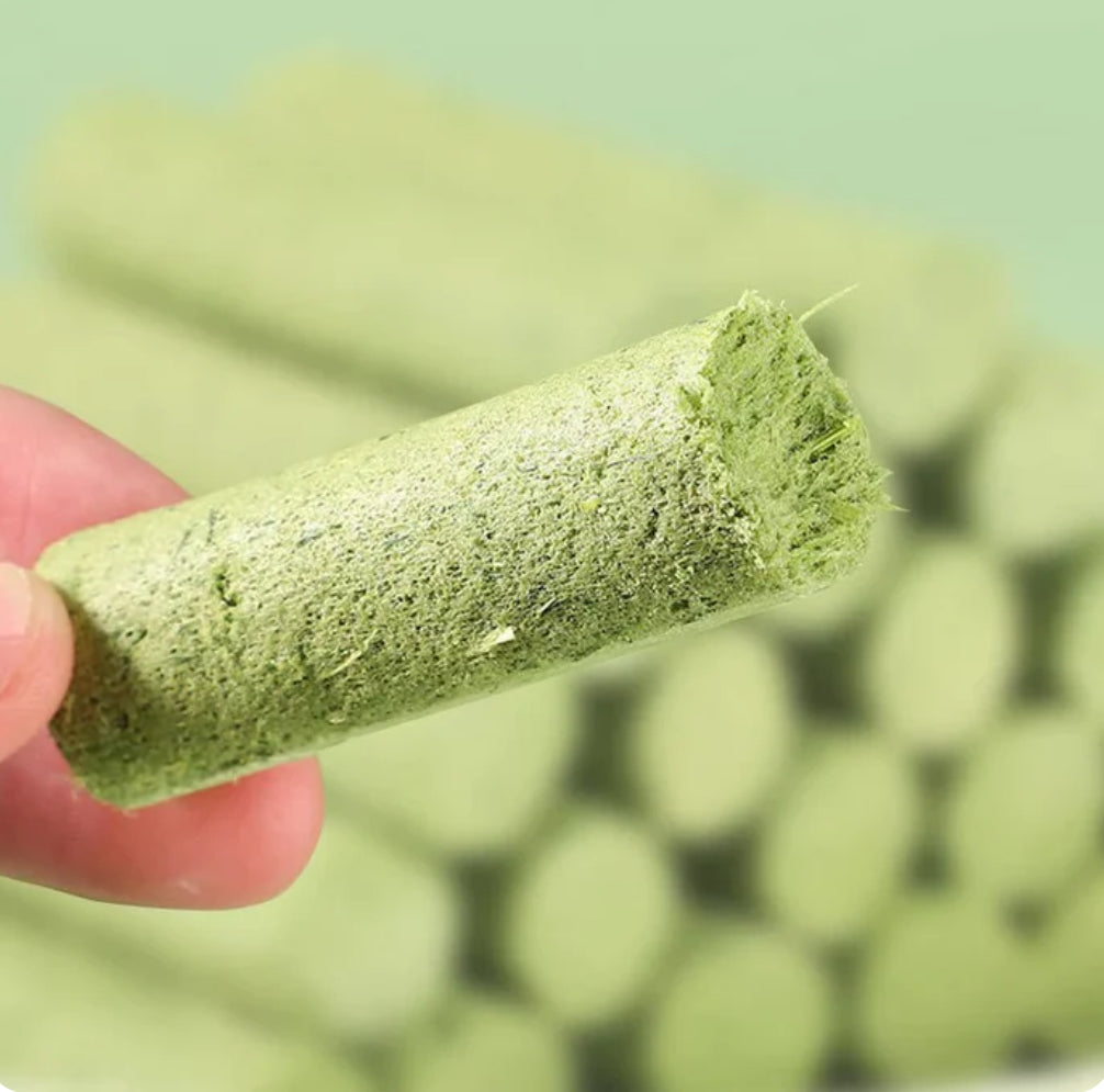Freeze-Dried Cat Grass Sticks