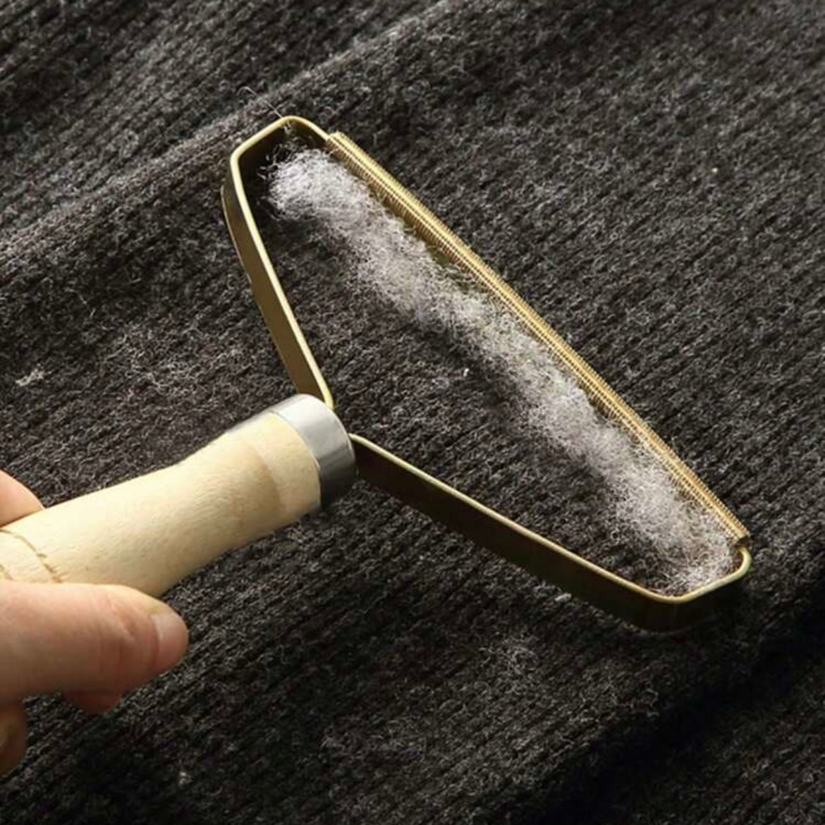 Re-Usable Metal Fur Remover